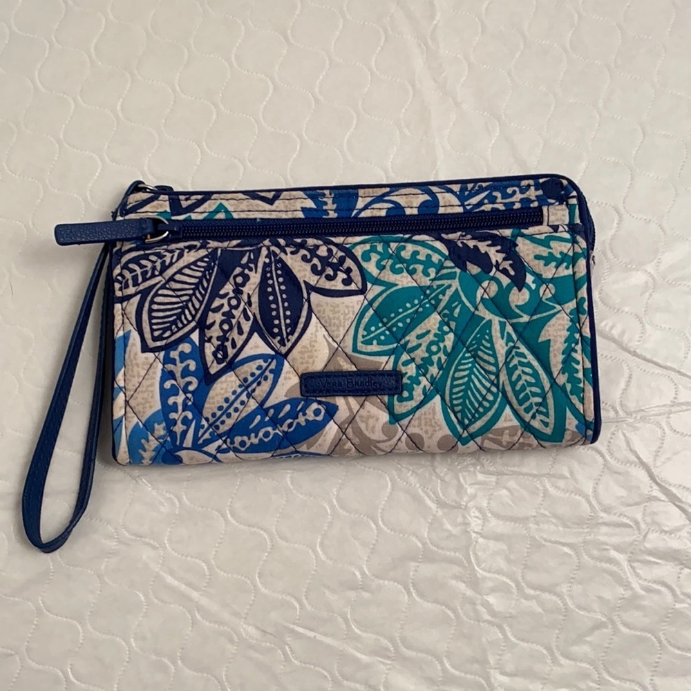 Vera Bradley Santiago multicolor blue gray front zip wristlet